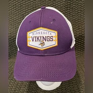 Minnesota Vikings Trucker Hat Cap, NFL Apparel White & Purple, Mesh & Snap Back